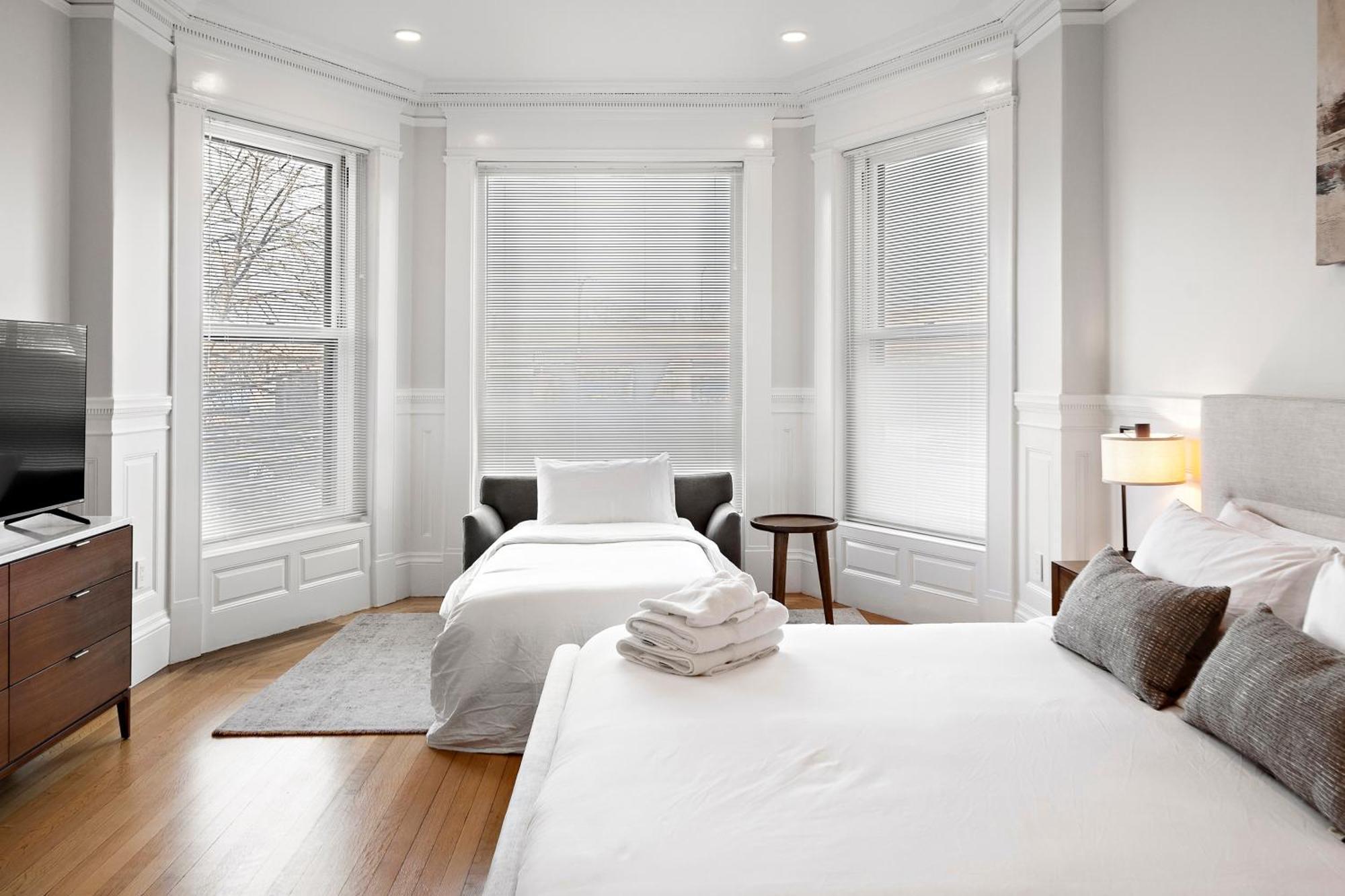 Charlesgate Suites Бостон Екстер'єр фото