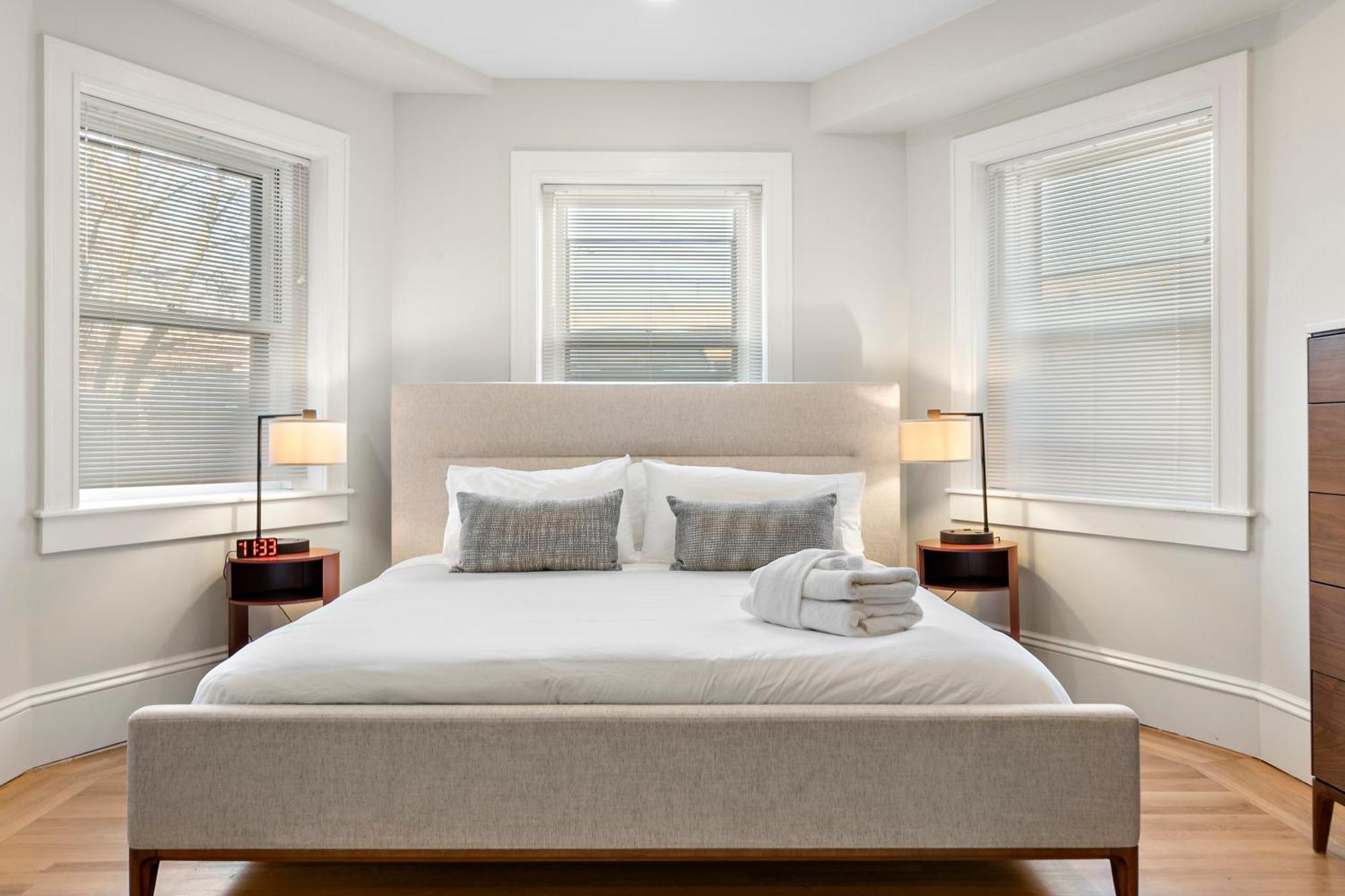 Charlesgate Suites Бостон Екстер'єр фото
